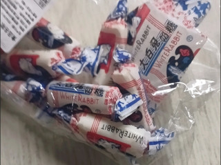 上海大白兔奶糖51粒袋装结婚庆喜糖果怀旧儿童零食