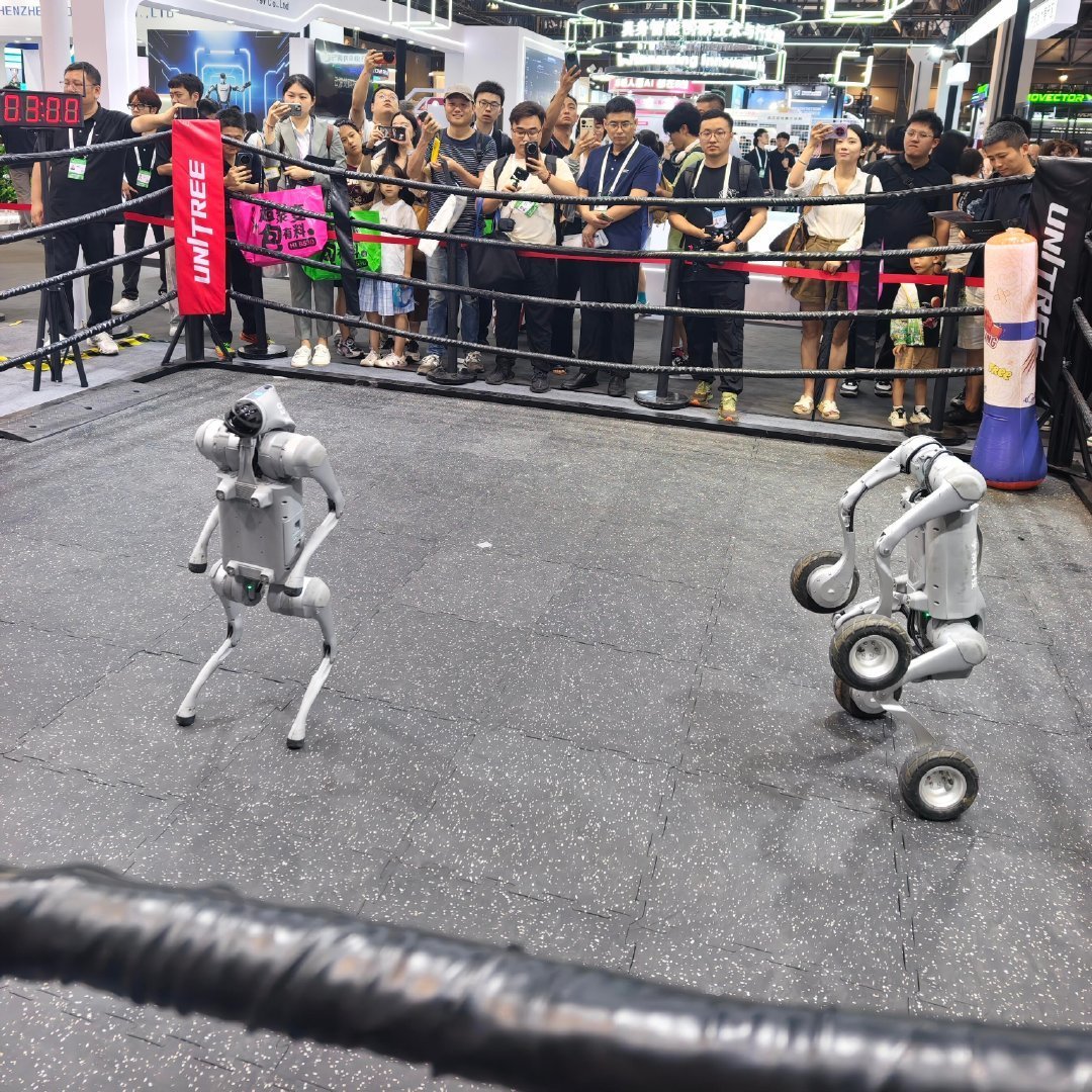 未来已来！直击世界机器人大会：1500件黑科技解码人机共生新图景