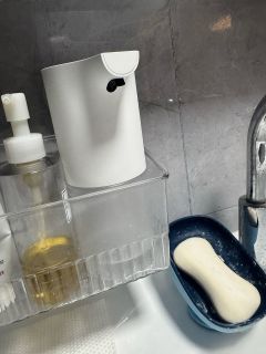 小米自动洗手液机，伸手即出泡沫