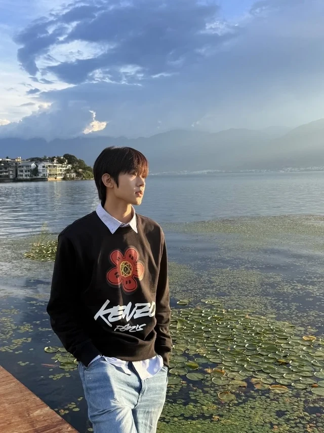 KENZO x FUTURA 2000联名系列｜吴俊霆