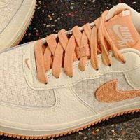 “奶茶”上脚是什么感觉？——Nike Air Force 1 '07 女款米色系开箱