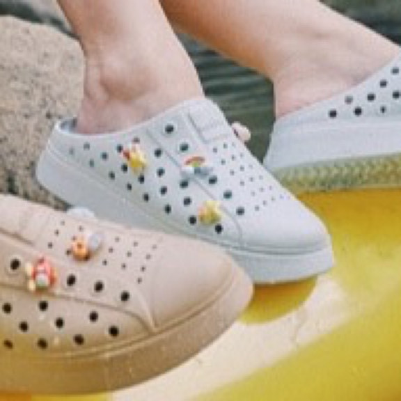 夏季必备！厚底凉拖舒适百搭