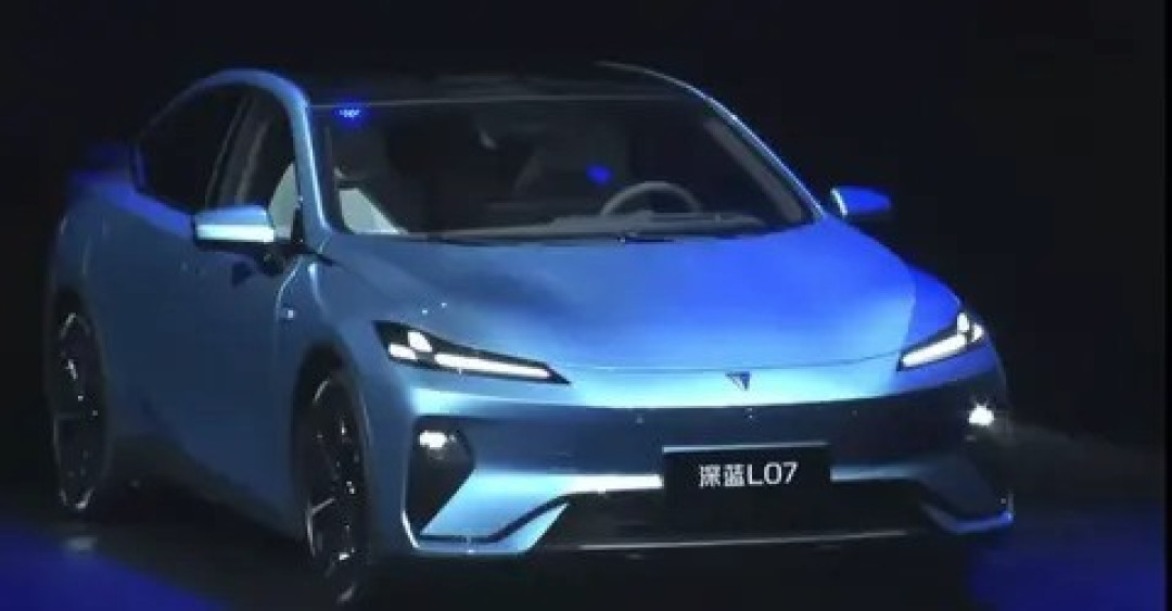 2026款深蓝L07正式发布,限时售价13.59万元起,智能配置全面升级