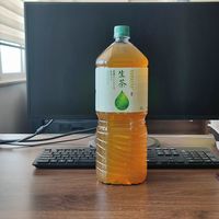 不到10元一瓶的2L装Pro Max版麒麟生茶，直接可以喝一天