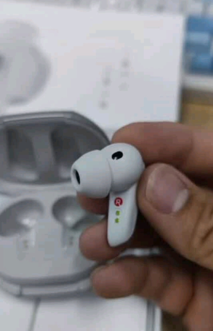 漫步者蓝牙耳机