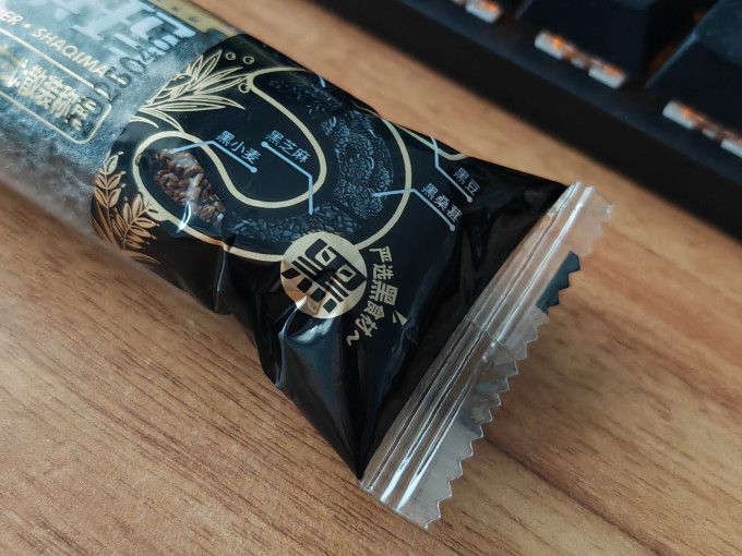 阿萨郊饼干糕点