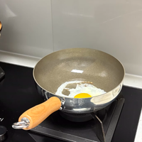 👩‍🍳一人食必备！鹤家印 24CM 极钛小炒锅，无涂层也能超不粘！