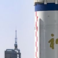 神舟二十号乘组：第三次出舱的辉煌征程
