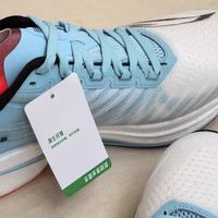 家人们，中考体测还在愁选啥鞋？