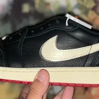 AJ1 LOW故意做旧！专治艺术家？