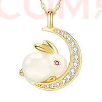 把月光与玉兔藏进项链，七夕送她永恒浪漫