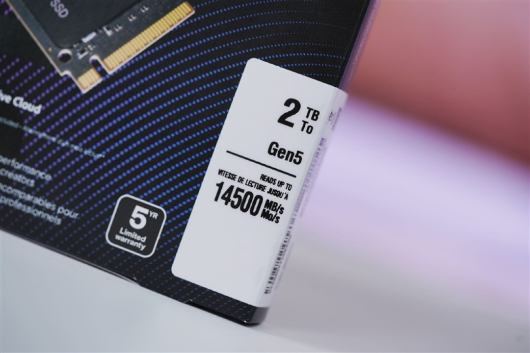 英睿达T710 2TB SSD评测:新一代性能旗舰 14.5G/s仅有57度