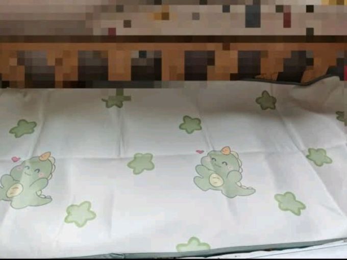 婴儿凉席