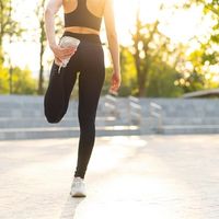 女子减肥饿晕：冲刺10米后栽倒