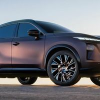 英菲尼迪QX65 Monograph概念车亮相，设计灵感源自FX，搭载2.0T引擎