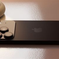 iPhone 17发布时间泄露！相机5大升级曝光：三颗4800万像素镜头 8倍光学变焦能拍更远
