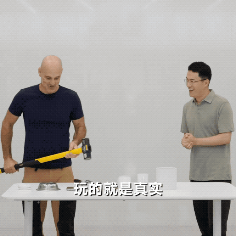 王腾Thomas的微博视频 - - 2025-08-18 15-15-58.2025-08-18 15_19_24.gif