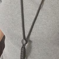 【救命!这件深灰正肩T恤把我穿成纸片人!】🔥