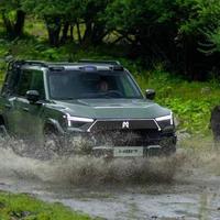 猛士M817可城可野可远方：华为乾崑技术开创智能越野新时代