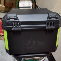 🛵摩仕箱尾箱实测：防水能装还抗造，外卖 / 通勤全拿捏～