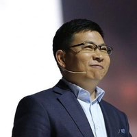 华为三折叠屏新机又放大招！带外折薄过直板机、主摄自拍