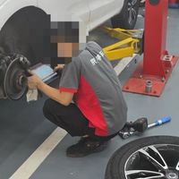沃尔沃xc60更换刹车片