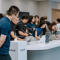 媒体探访团走进荣耀西研所 探秘荣耀品质背后的“AI炼金术”