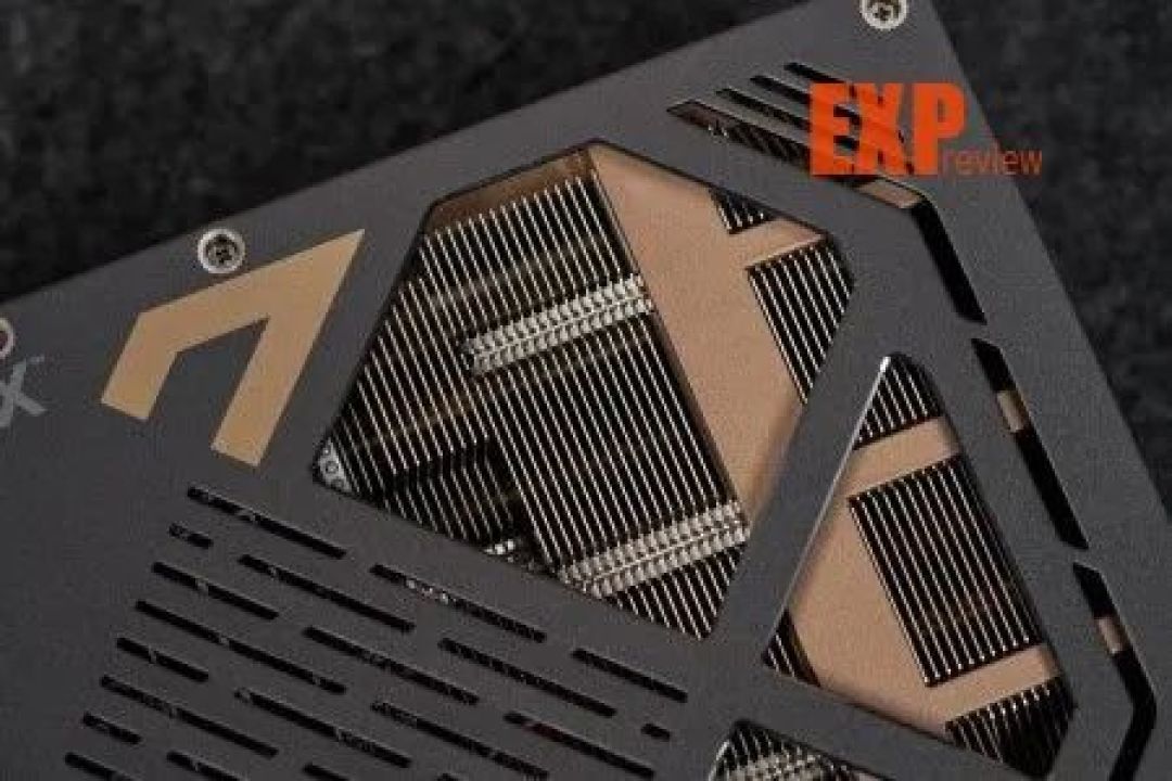 索泰RTX 5090 D v2 SOLID OC显卡评测:原汁原味的顶尖游戏性能体验