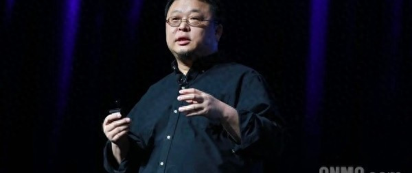 罗永浩给苹果泼冷水 国货之光新旗舰现白菜价果粉直呼心碎！