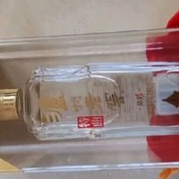 52度泸州老窖特曲晶彩，浓香型白酒整箱购