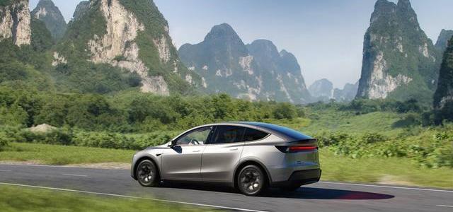 特斯拉Model Y L六座版上市33.9万起 轴距3040mm/续航751km挑战同级
