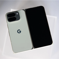 全球首款防尘折叠屏！谷歌Pixel 10 Pro Fold发布：12900元起