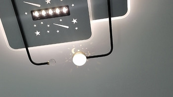 七夕挚礼：定制星月投影灯，点亮浪漫夜空