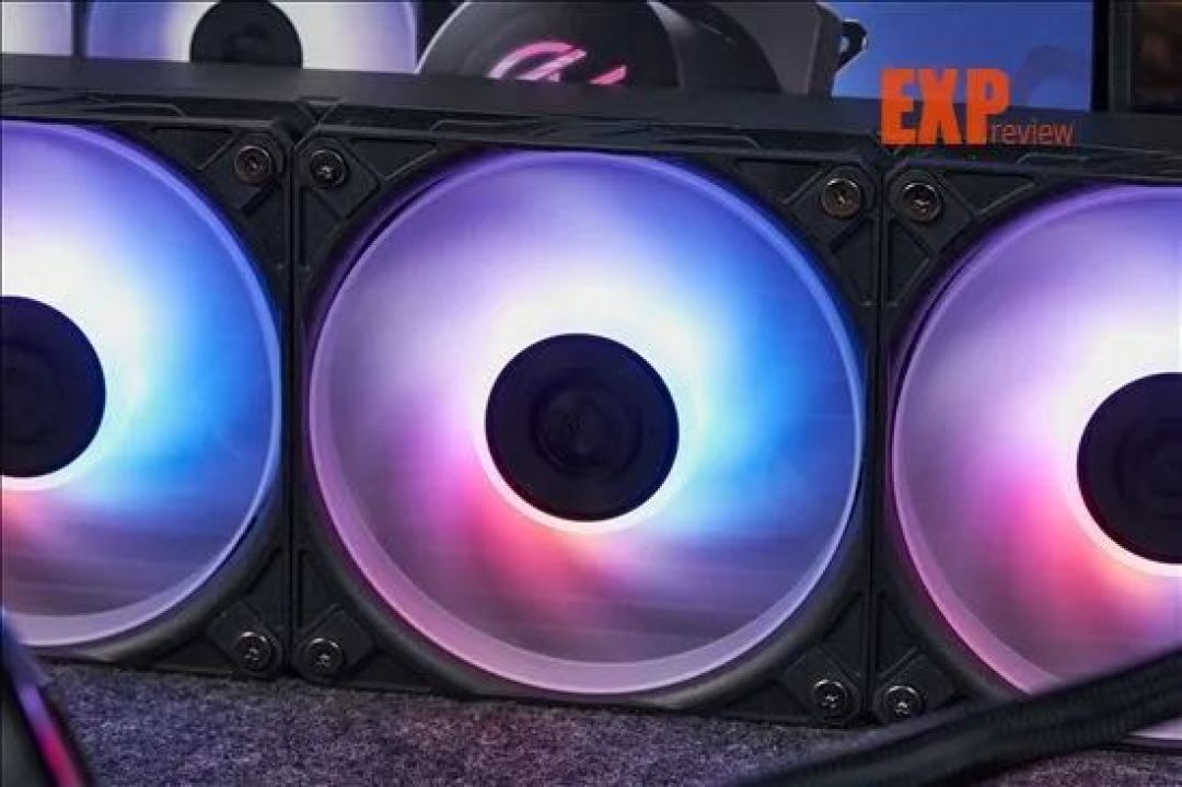 微星MPG CORELIQUID P13水冷评测:外在简洁无暇,屏内大有乾坤