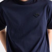 Prada男士棉质T恤材质与工艺解析