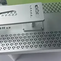 工厂版4K显示器卖780元，采用LG原装面板，还有32寸版本