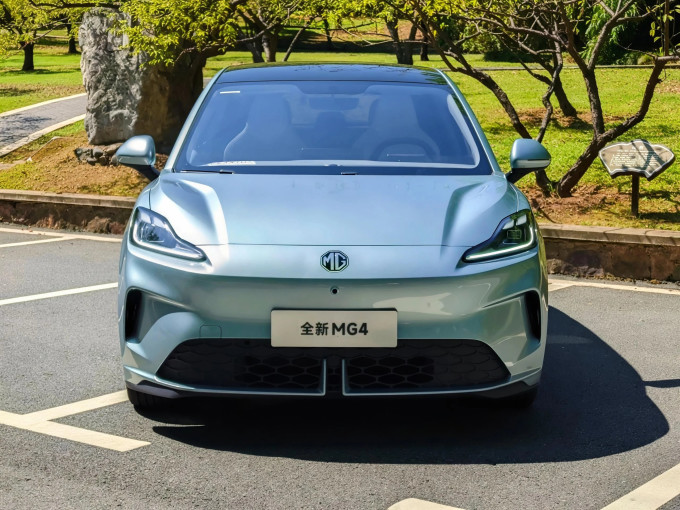 名爵新能源车
