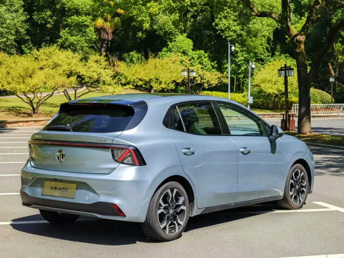 名爵新能源车