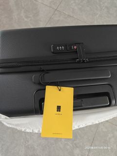 开学必备：LEVEL8黑色行李箱