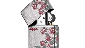 Zippo 防风煤油热恋玫瑰打火机（银色）：浪漫与实用的完美融合