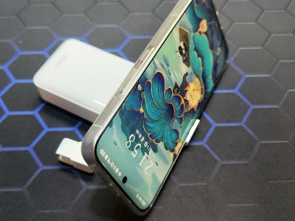 爱沃可掌心宝：揣着走的充电宝，好用到想安利给全世界🔋