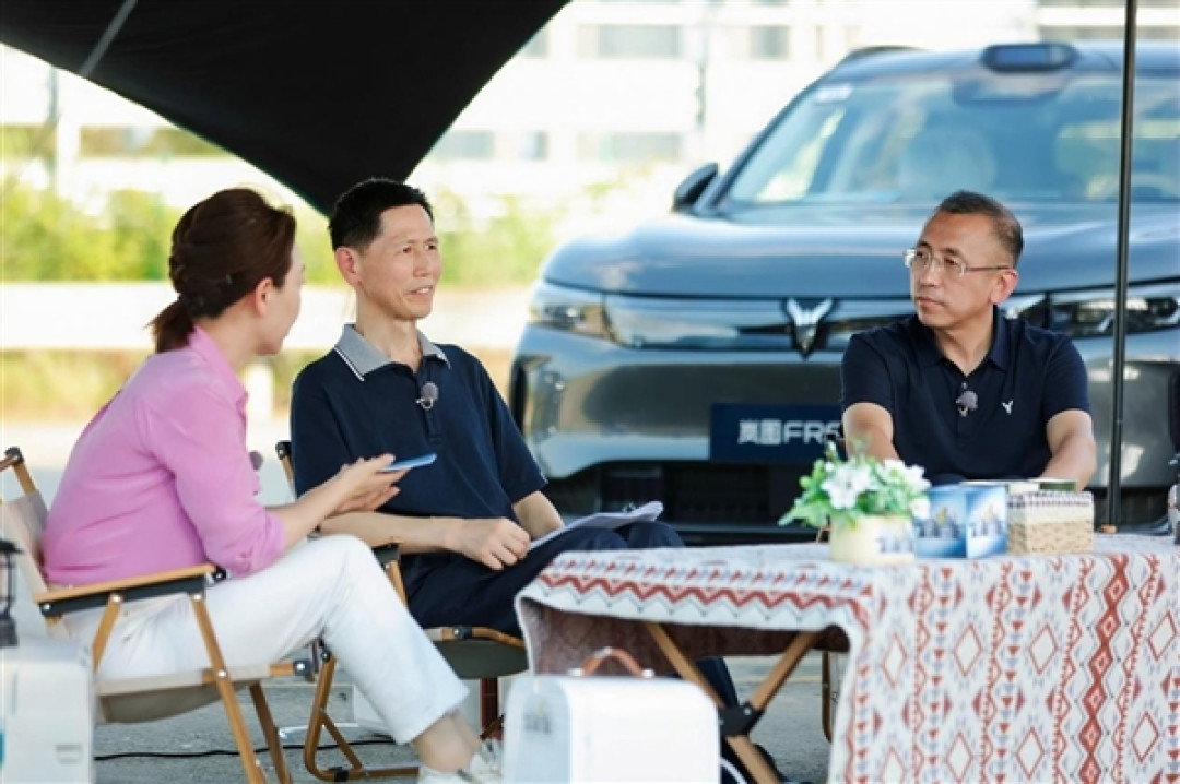岚图发布岚海智混技术:彻底解决混动车充电慢、续航短痛点