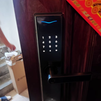 德施曼 AI 指纹锁小嘀 V7plus：智能生活的安全守护者