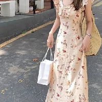 七夕约会穿什么？这条蝴蝶茶歇裙承包所有浪漫！