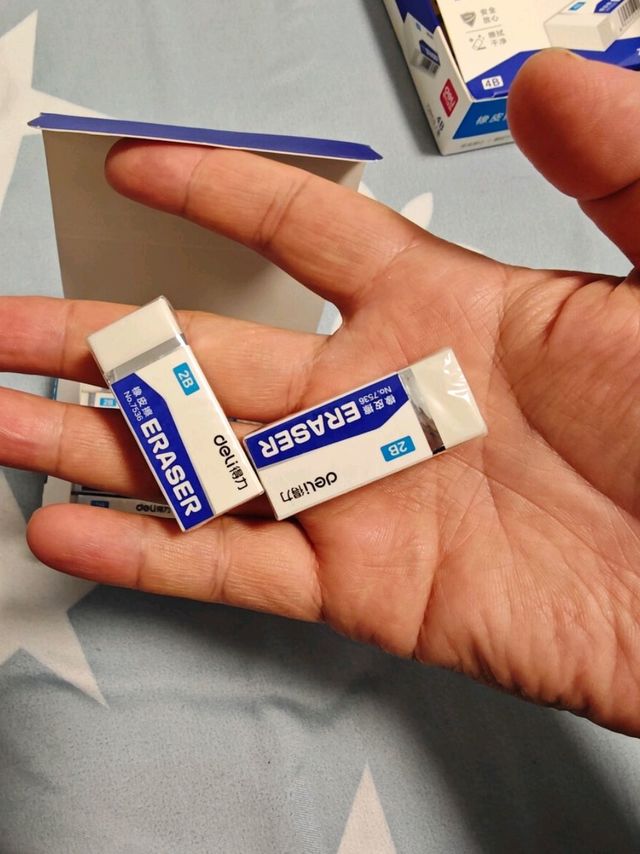 藏在橡皮里的开学期待