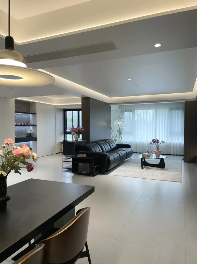 家里的沙发升级零重力后，舒服到不想出门…