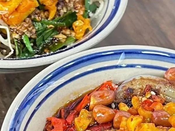 高铁直达！比成都更辣味，比重庆更chill，这4座美食小城8-9月要火！！