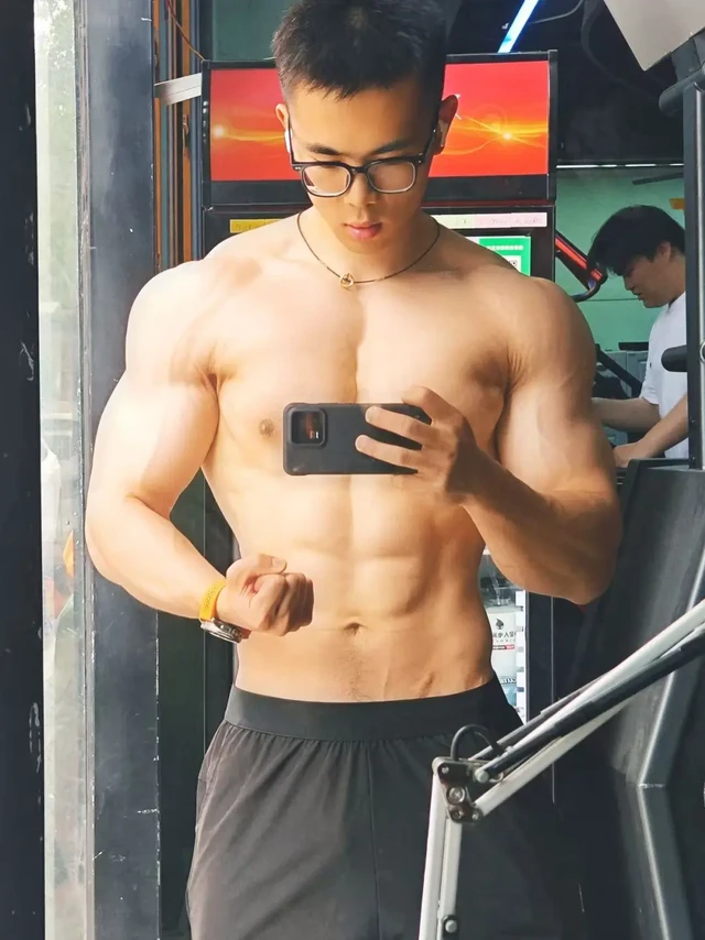 03男大健身计划💪 | 科学训练+饮食+休息