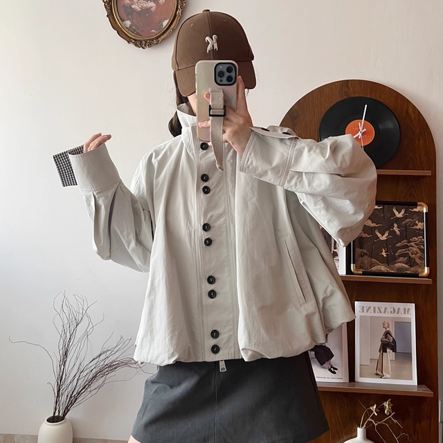 七夕穿这件 ELLE 花苞短外套，约会通勤都能打