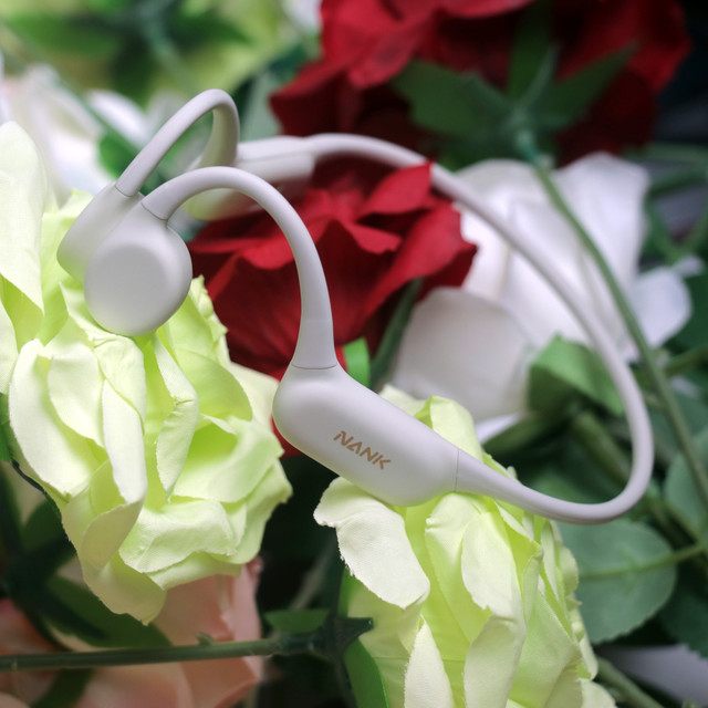 七夕送礼不用愁，南卡Runner 4骨传导运动耳机为你解忧